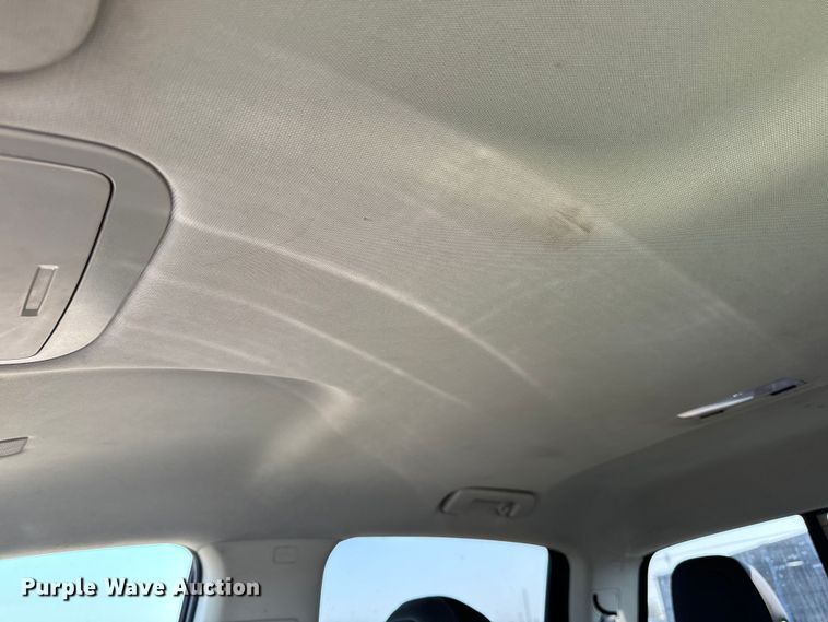 image for item DQ6949 2022 GMC Canyon Crew Cab pickup truck