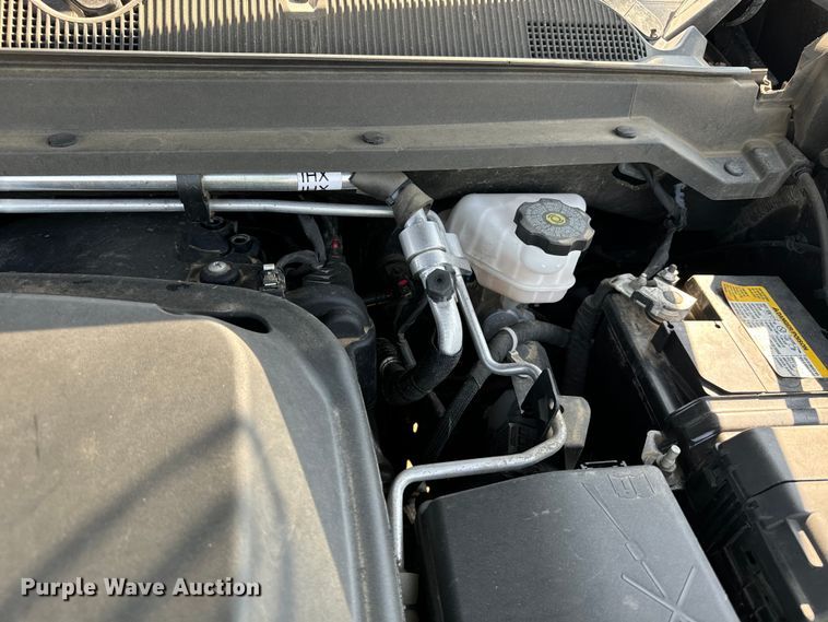 image for item DQ6949 2022 GMC Canyon Crew Cab pickup truck