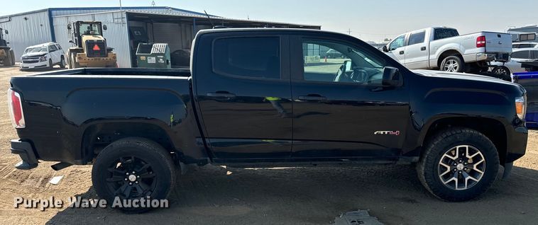 image for item DQ6951 2022 GMC Canyon Crew Cab pickup truck