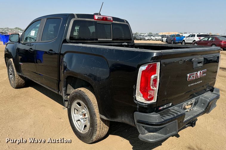 image for item DQ6951 2022 GMC Canyon Crew Cab pickup truck