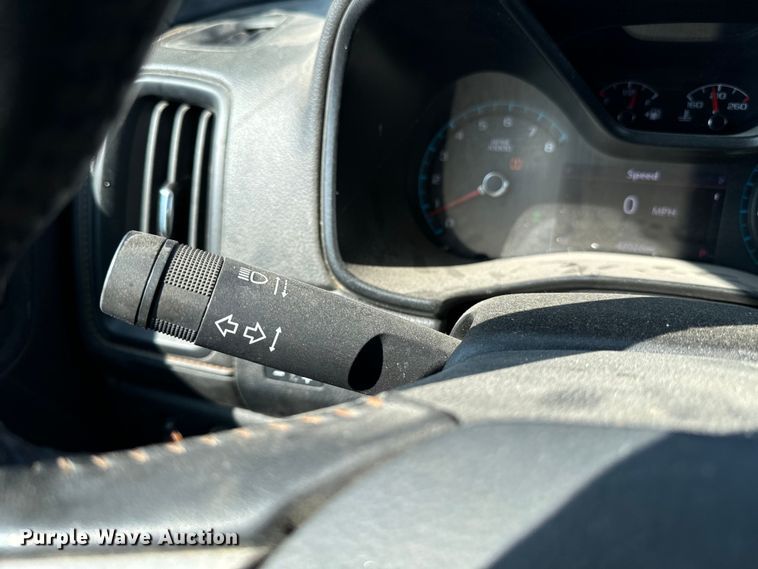 image for item DQ6951 2022 GMC Canyon Crew Cab pickup truck