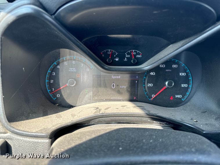 image for item DQ6951 2022 GMC Canyon Crew Cab pickup truck