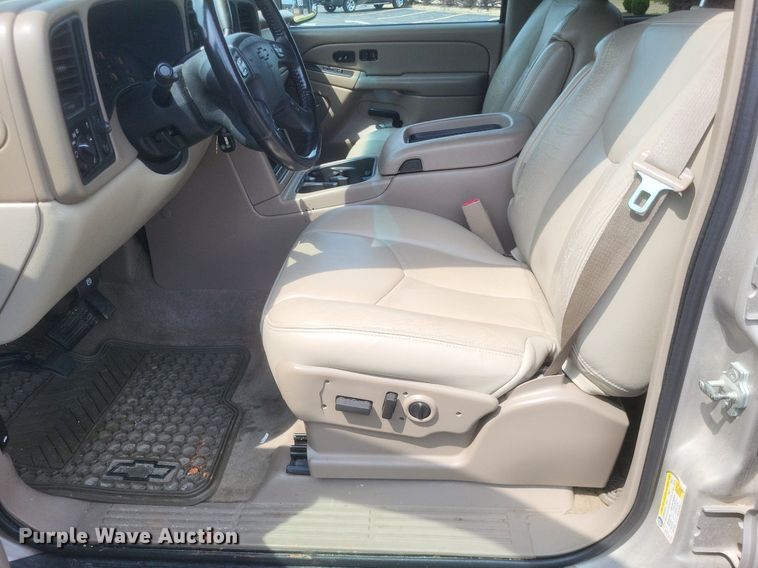 image for item DR4868 2006 Chevrolet  Suburban  Z71 SUV