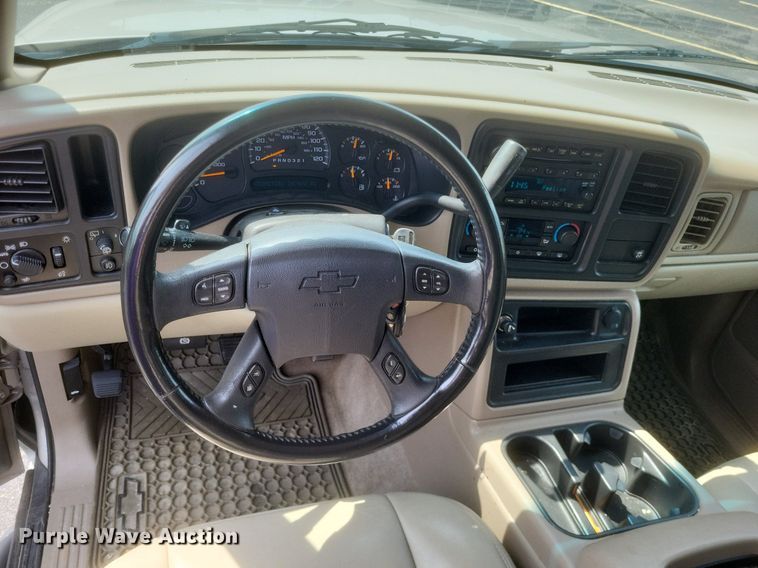 image for item DR4868 2006 Chevrolet  Suburban  Z71 SUV