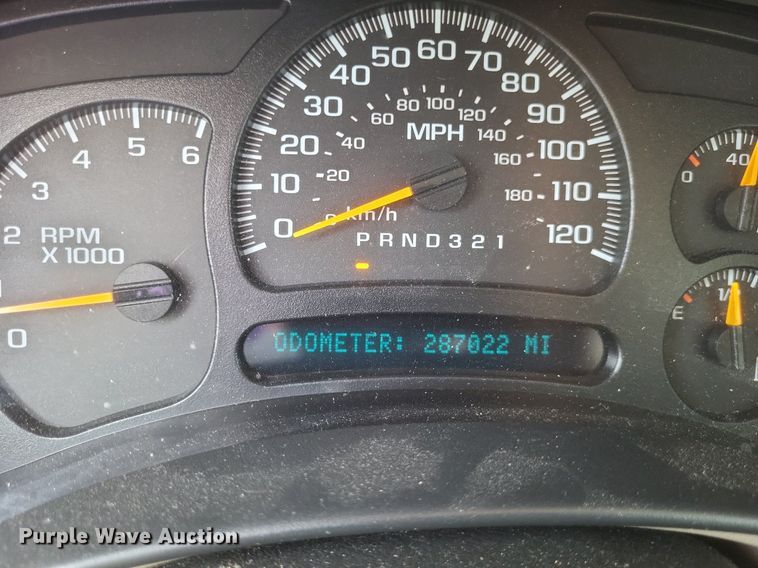 image for item DR4868 2006 Chevrolet  Suburban  Z71 SUV