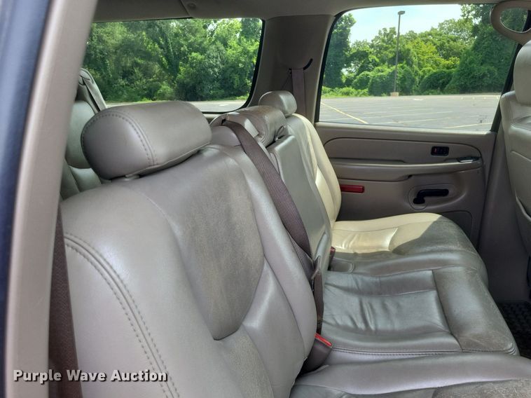 image for item DR4868 2006 Chevrolet  Suburban  Z71 SUV