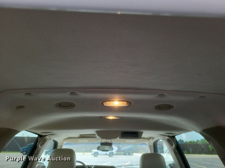 image for item DR4868 2006 Chevrolet  Suburban  Z71 SUV