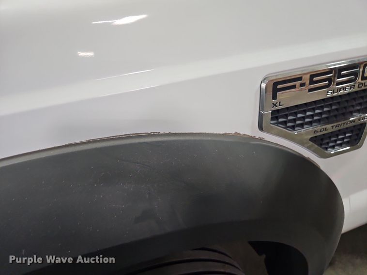 image for item DR8728 2008 Ford F550 Super Duty XL utility / service truck