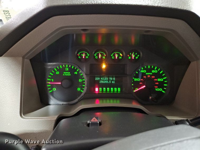 image for item DR8728 2008 Ford F550 Super Duty XL utility / service truck