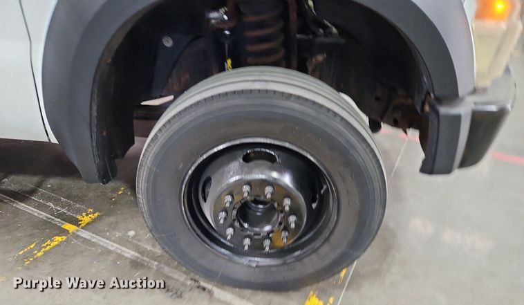 image for item DR8728 2008 Ford F550 Super Duty XL utility / service truck