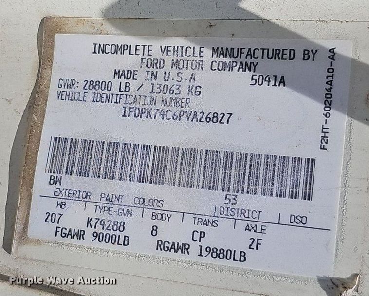 image for item DS4677 1993 Ford F700 dump truck