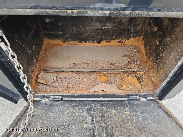 image for item DS4681 Pronghorn flatbed pickup truck bed