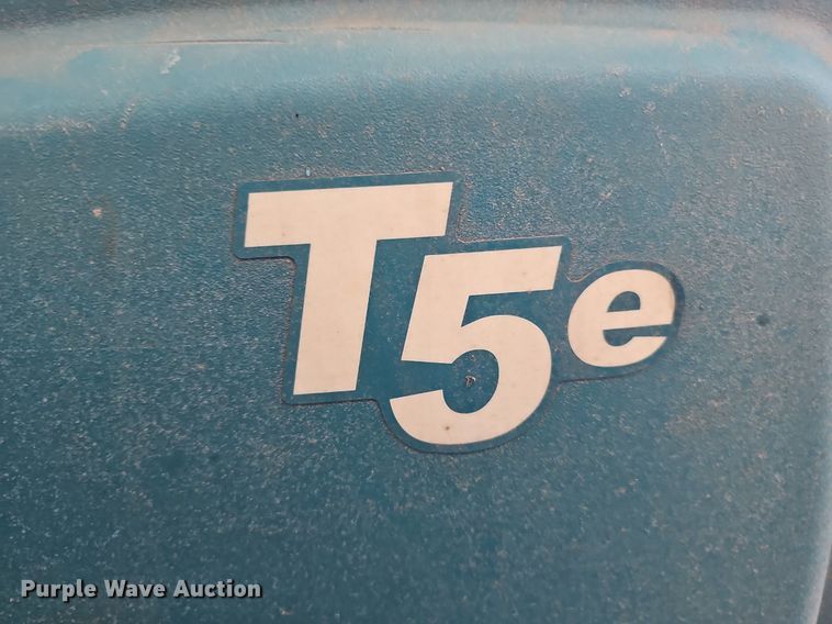 image for item DS4693 2015 Tenant T5e floor sweeper
