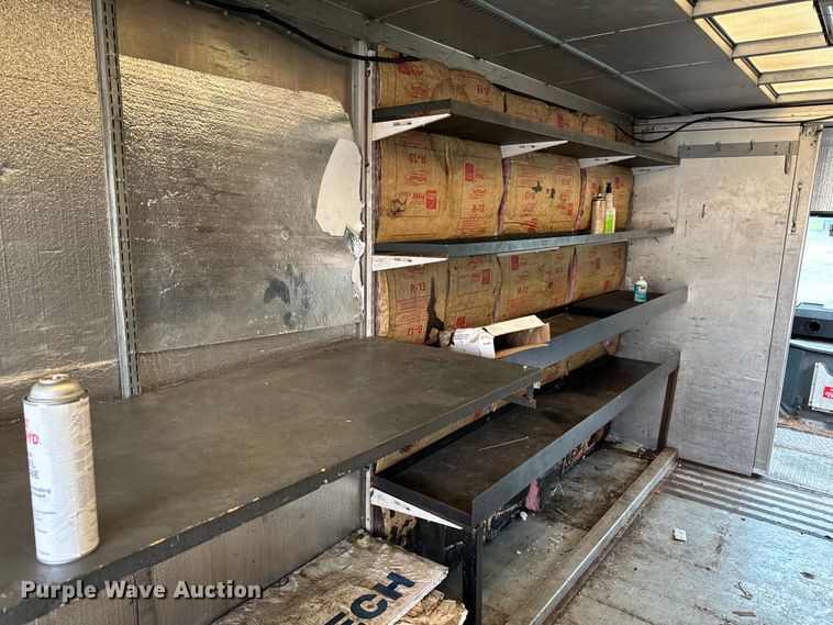 image for item DV5838 1995 Chevrolet  P30 delivery truck