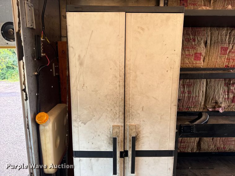 image for item DV5838 1995 Chevrolet  P30 delivery truck