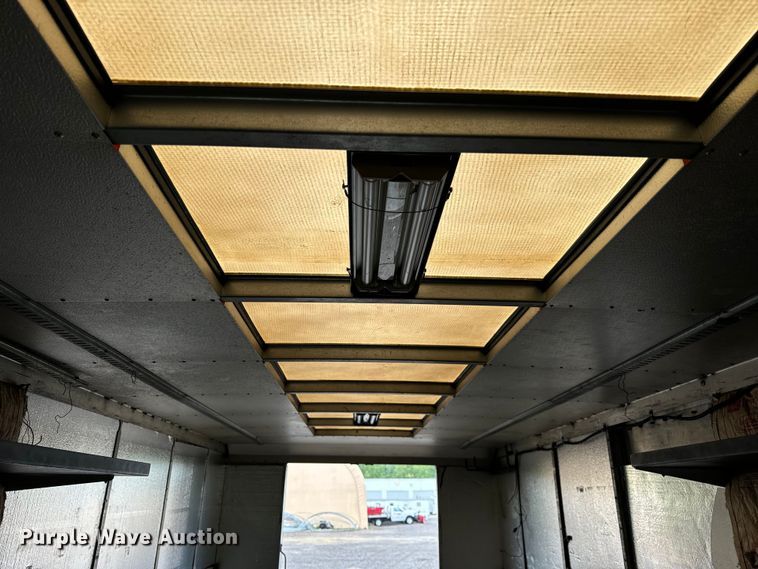 image for item DV5838 1995 Chevrolet  P30 delivery truck