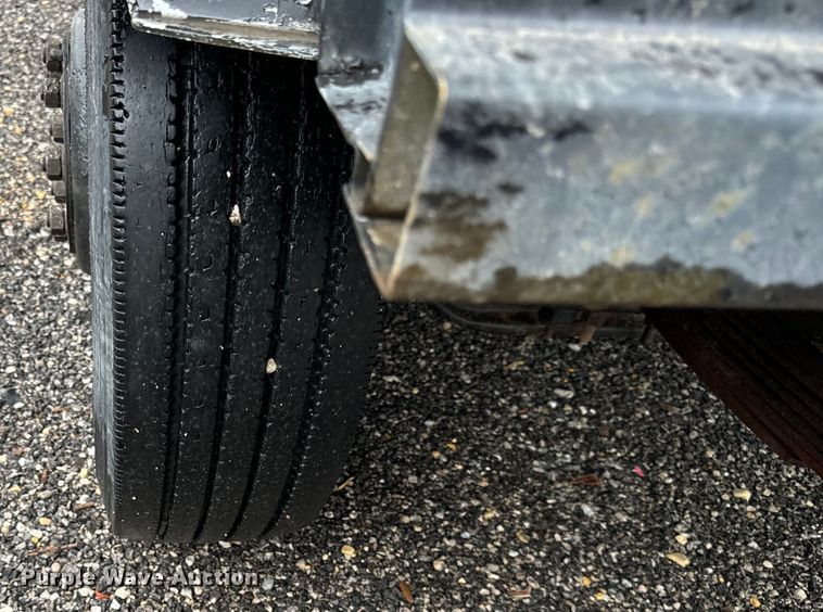 image for item DV5838 1995 Chevrolet  P30 delivery truck