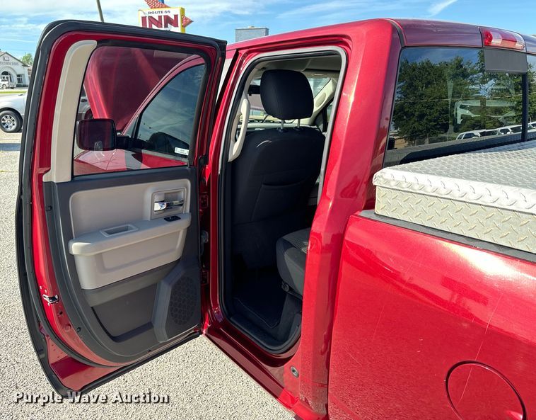 image for item DX0739 2011 Dodge Ram 1500 Quad Cab pickup truck