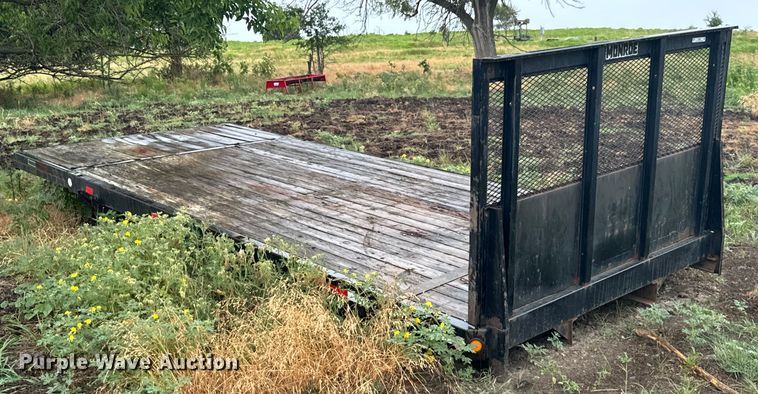 image for item DX0862 Monroe flatbed