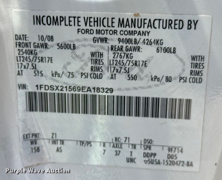 image for item DX1026 2009 Ford F250 Super Duty XL SuperCab utility bed pickup truck