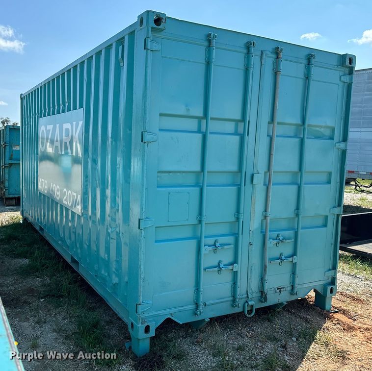 image for item DX1043 Roll-off storage container
