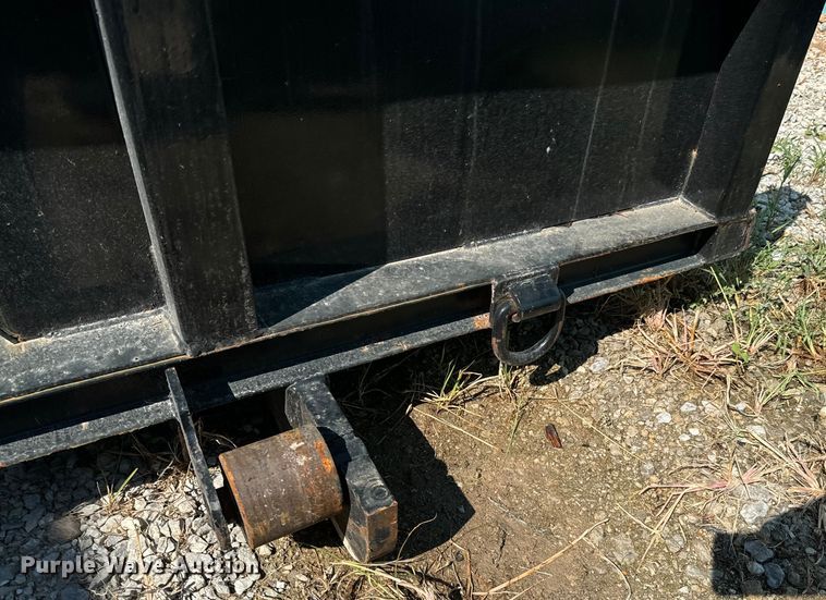 image for item DX1045 Roll-off flatbed