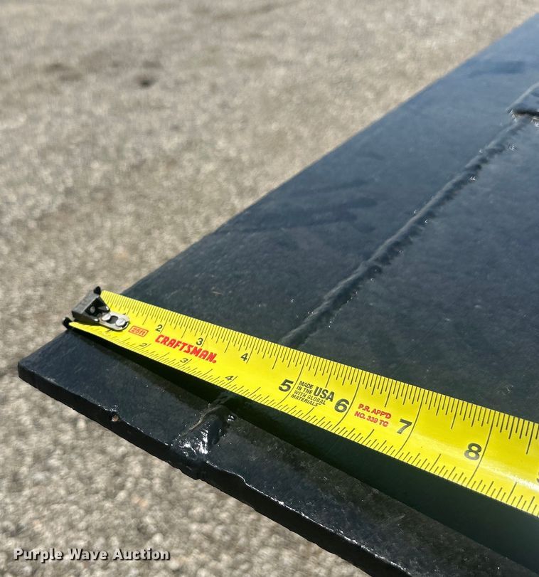 image for item EG0767 2003 Freightliner  Business Class M2 rollback truck