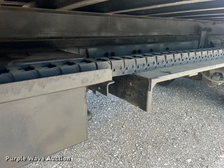 image for item EG0767 2003 Freightliner  Business Class M2 rollback truck