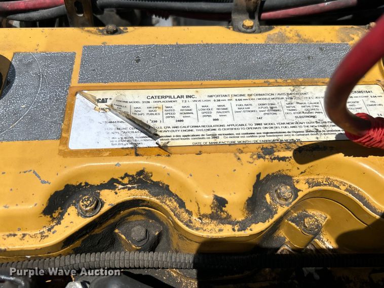 image for item EG0767 2003 Freightliner  Business Class M2 rollback truck