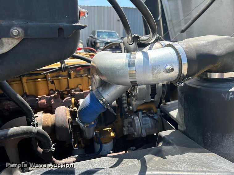 image for item EG0767 2003 Freightliner  Business Class M2 rollback truck