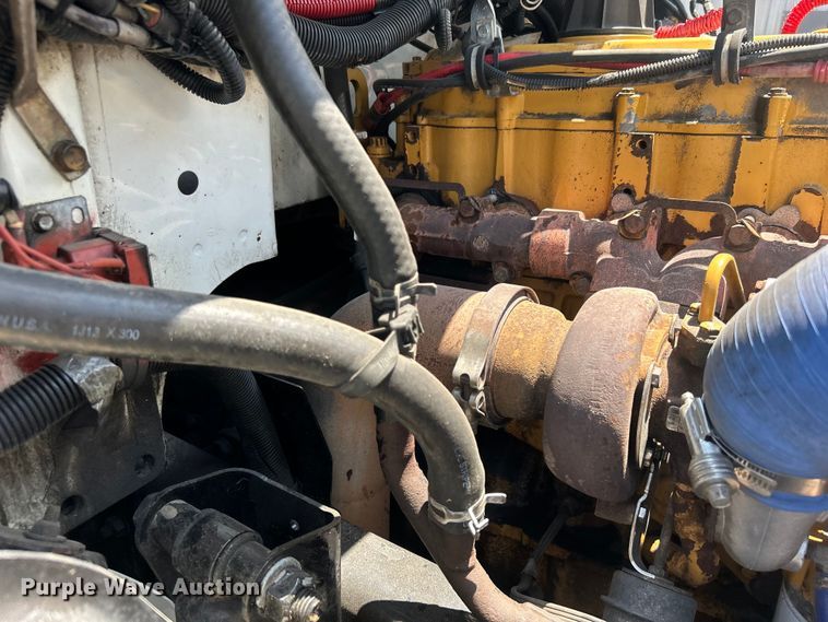 image for item EG0767 2003 Freightliner  Business Class M2 rollback truck