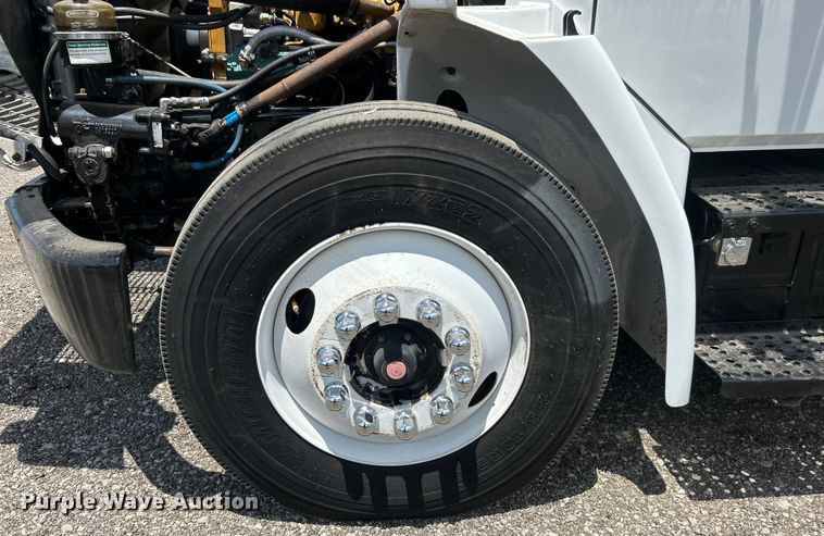 image for item EG0767 2003 Freightliner  Business Class M2 rollback truck