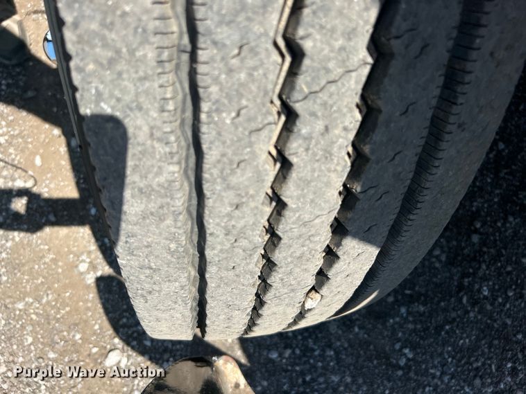 image for item EG0767 2003 Freightliner  Business Class M2 rollback truck