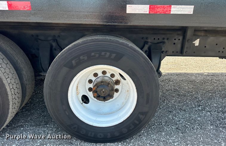 image for item EG0767 2003 Freightliner  Business Class M2 rollback truck