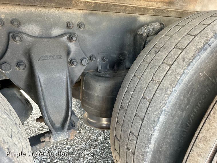 image for item EG0767 2003 Freightliner  Business Class M2 rollback truck