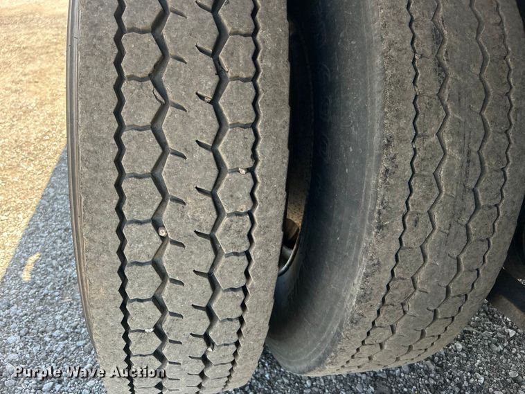 image for item EG0767 2003 Freightliner  Business Class M2 rollback truck