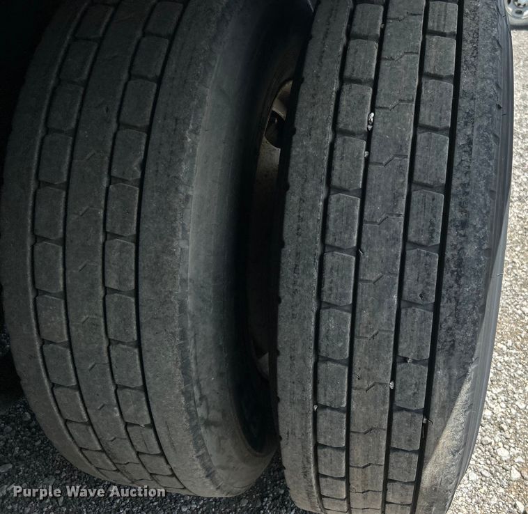 image for item EG0767 2003 Freightliner  Business Class M2 rollback truck