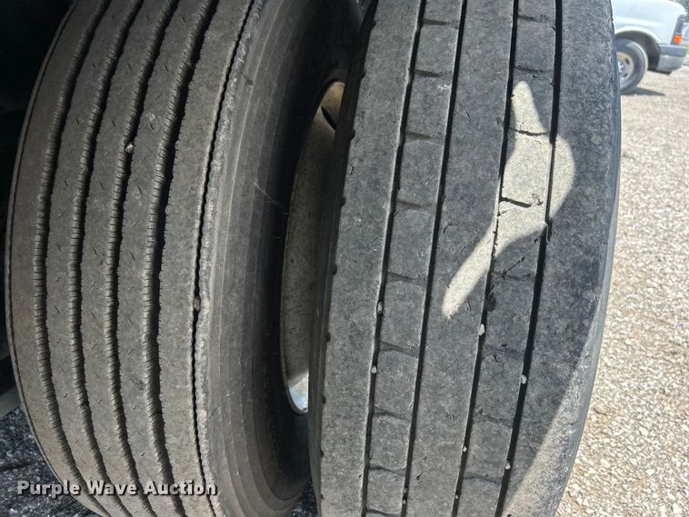 image for item EG0767 2003 Freightliner  Business Class M2 rollback truck