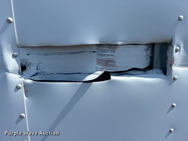 image for item EG0778 2005 Kenworth T300 box truck