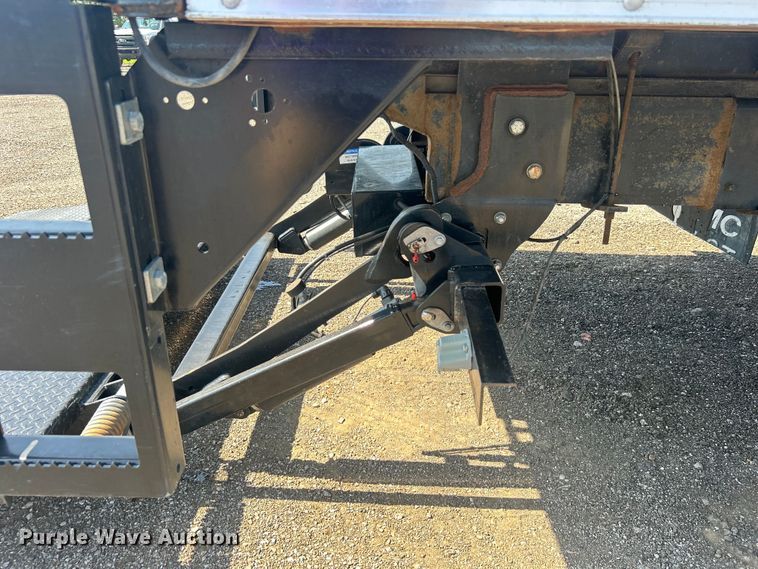 image for item EG0778 2005 Kenworth T300 box truck