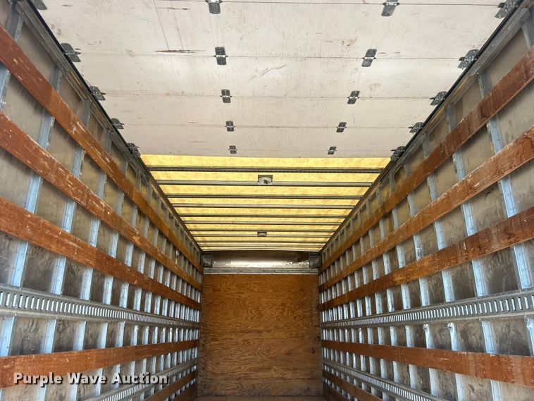 image for item EG0778 2005 Kenworth T300 box truck