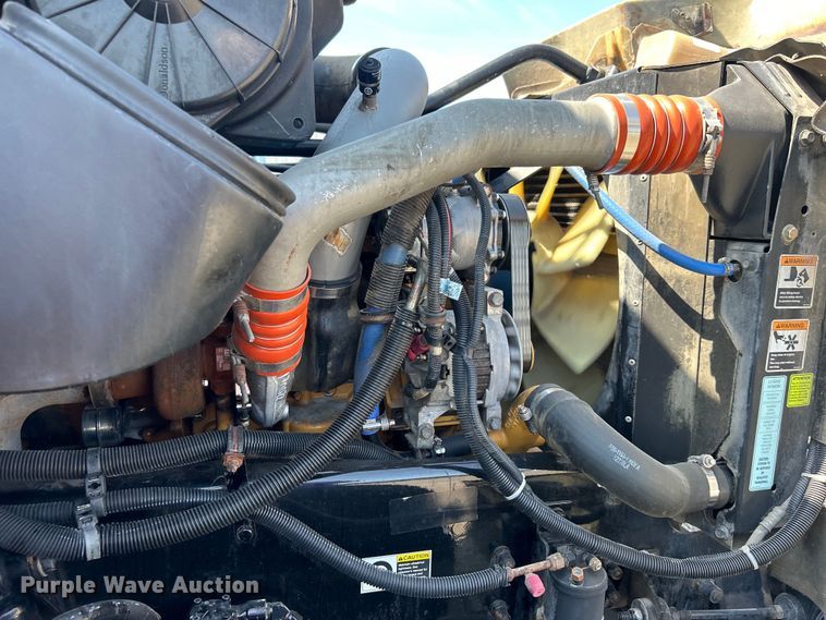 image for item EG0778 2005 Kenworth T300 box truck