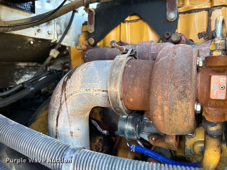 image for item EG0778 2005 Kenworth T300 box truck