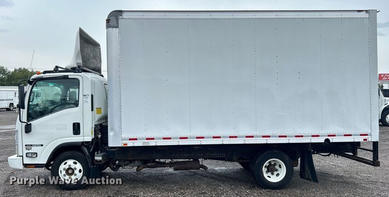 image for item EG0833 2016 Isuzu  NPR box truck