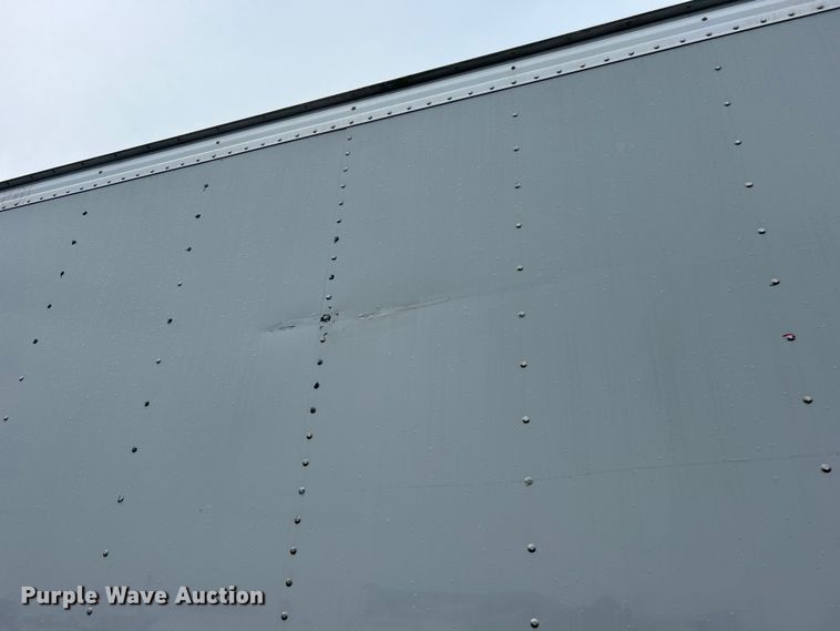 image for item EG0833 2016 Isuzu  NPR box truck