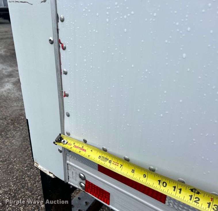 image for item EG0833 2016 Isuzu  NPR box truck