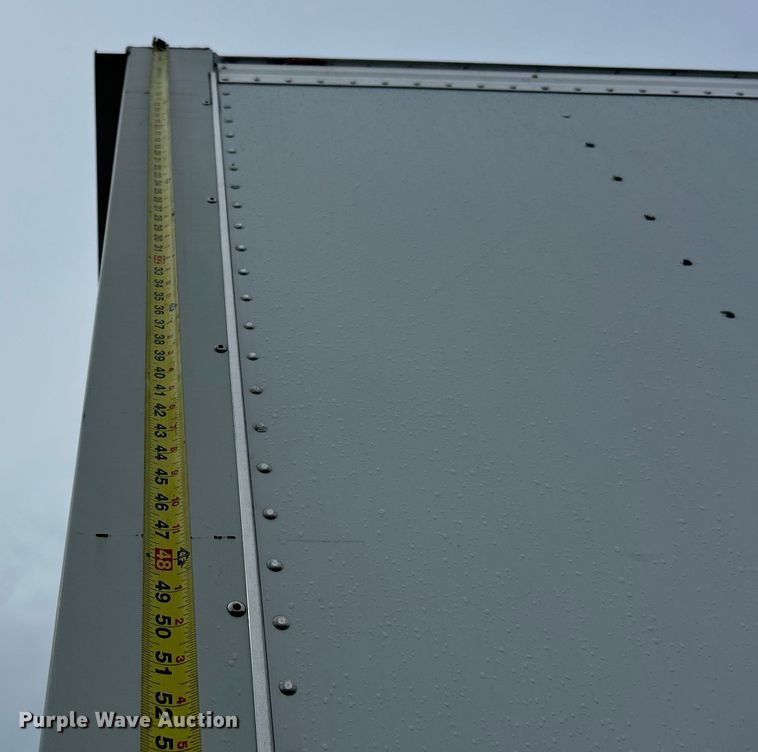 image for item EG0833 2016 Isuzu  NPR box truck