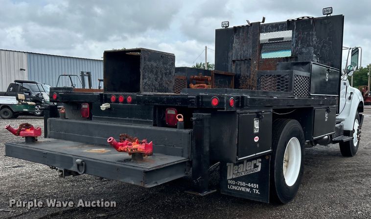 image for item EG0836 2012 Ford F750 Super Duty  flatbed truck