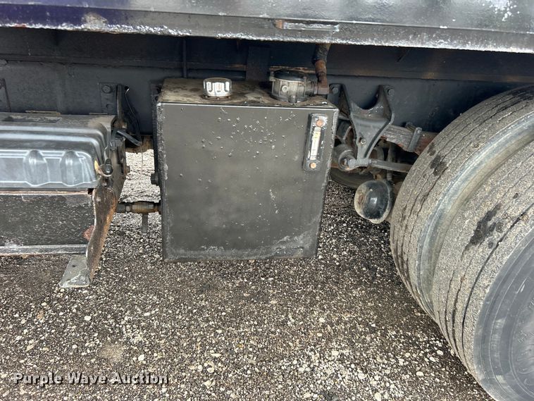 image for item EG0836 2012 Ford F750 Super Duty  flatbed truck