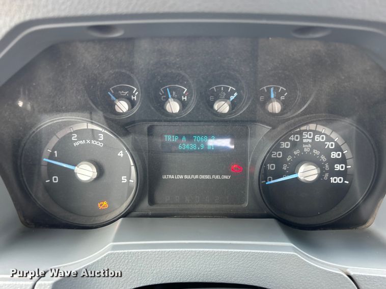 image for item EG0836 2012 Ford F750 Super Duty  flatbed truck